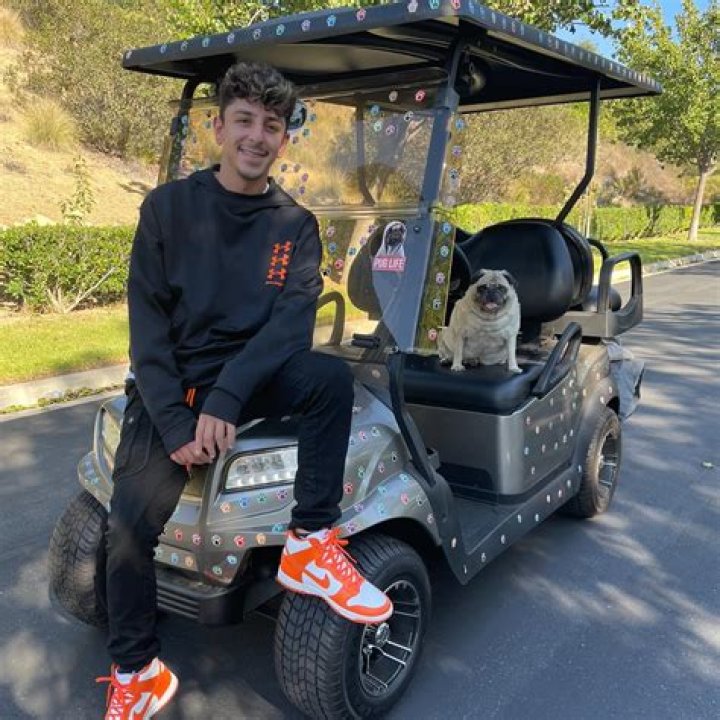 FaZe Rug’s Dog Bosley the Pug Has Died Due to Heart Failure
