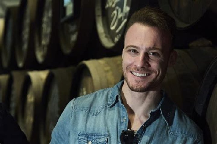 Kerem Bursin - Idade, Vida Pessoal, Biografia