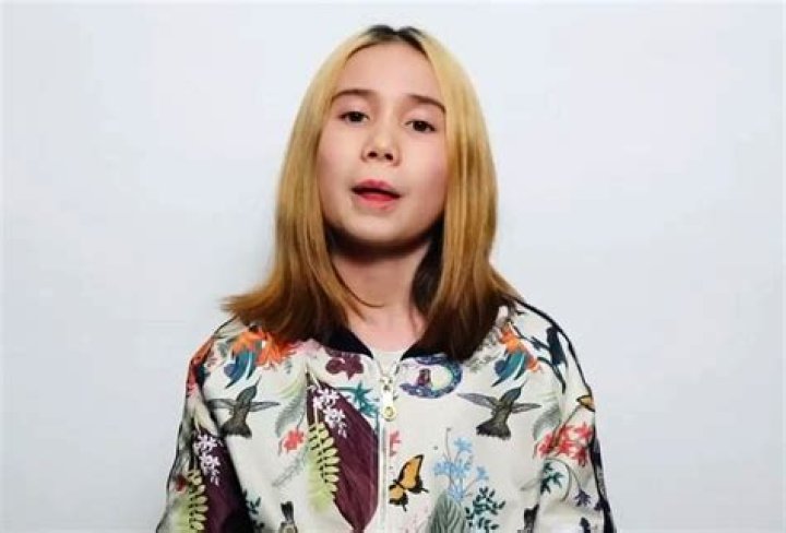 Lil Tay, a Georgia rapper, committed suicide unexpectedly